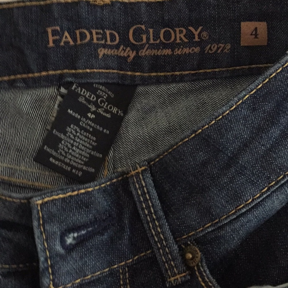 Jeans - Picture 2 of 2